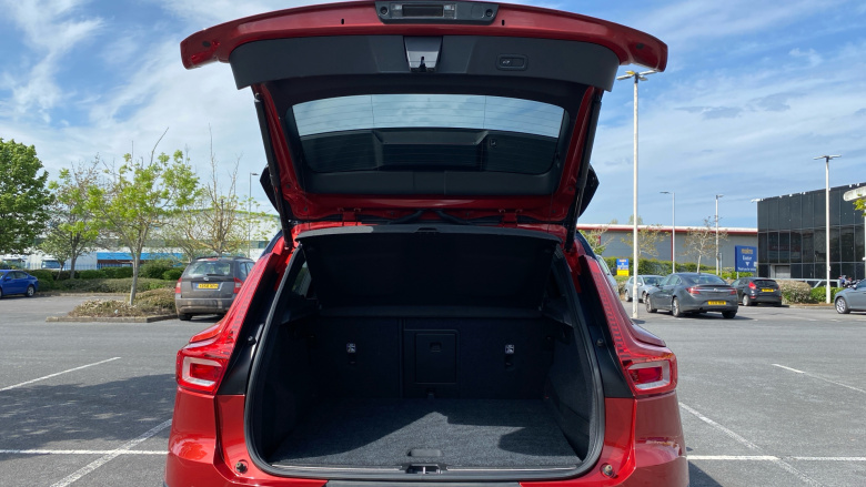 Volvo Xc40 1.5 T3 [163] R DESIGN 5dr Geartronic Petrol Estate